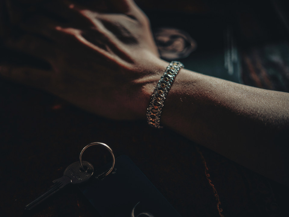 Sara Finchley【サラフィンチリー】正規取り扱い店、通販可能 ON LINE